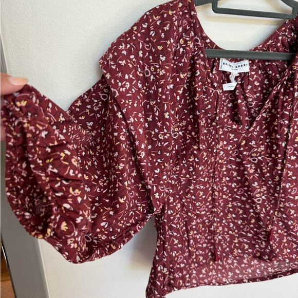 NWOT Apiece Apart Blouse top. Women’s Med. slightly cropped - Picture 2 of 8